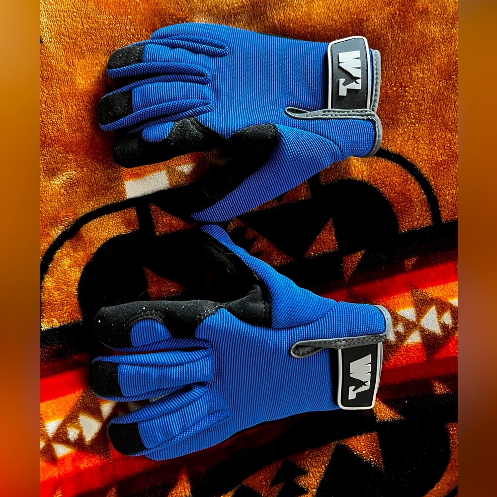 Wells Lamont Youth XS gloves